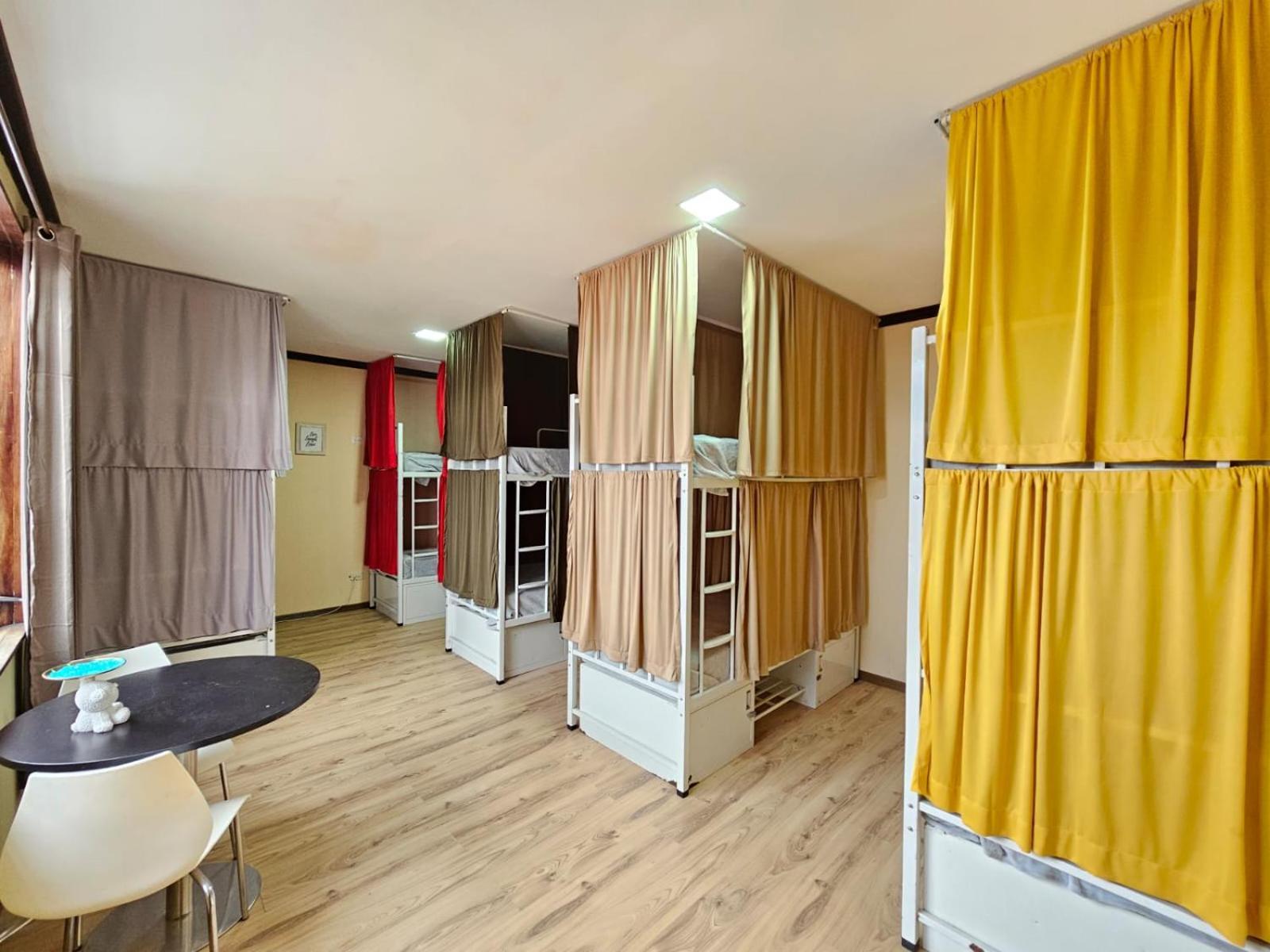 Hostel La Cali Inn San Jose  Eksteriør bilde